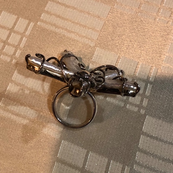 Huge Biwa Pearl Sterling Silver Flower Cocktail Ring  / Israeli Artist - sz 7